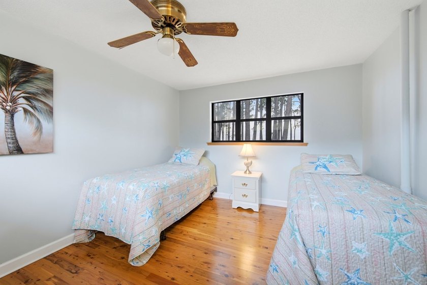 Introducing Bayshore Retreat - a rare 1.4-acre bayfront - photo 38