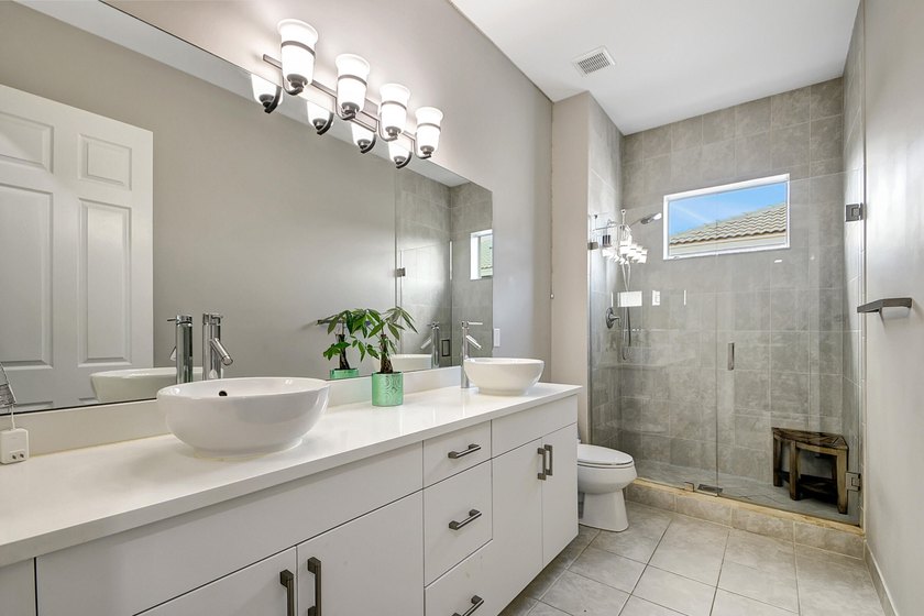 One of a kind! Contemporary Custom Updated with Elegance is the - photo 38