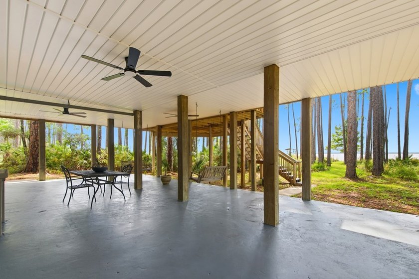 Introducing Bayshore Retreat - a rare 1.4-acre bayfront - photo 43