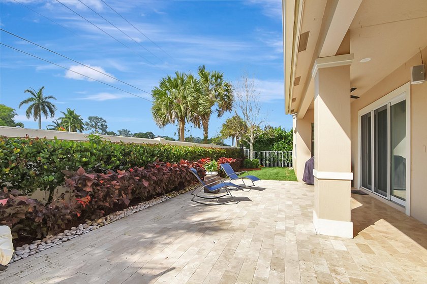 One of a kind! Contemporary Custom Updated with Elegance is the - photo 46