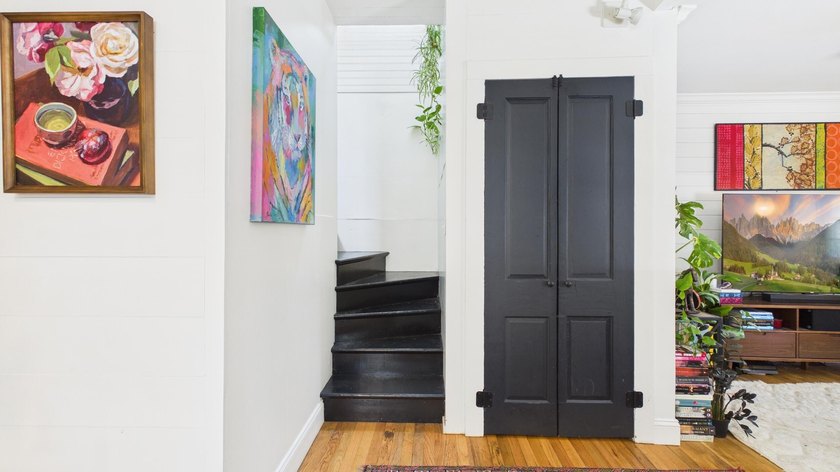 Historic Downtown Charleston 1890 home w/ ADU in the - photo 48