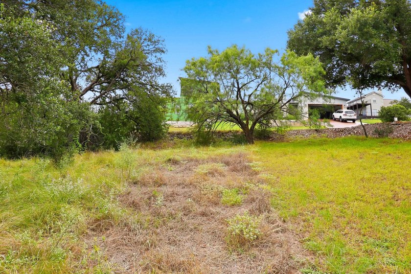 Discover the ultimate Texas Hill Country lifestyle with this - photo 14