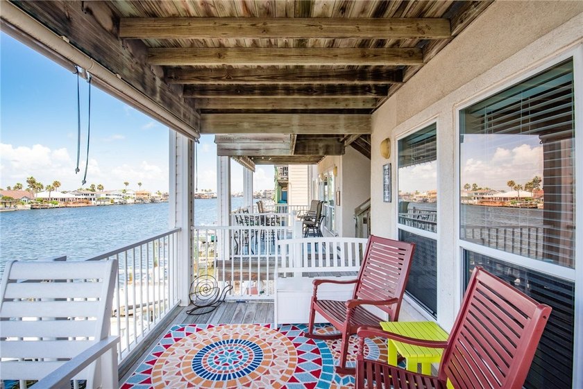 WELCOME TO ISLAND PARADISE CONDOMINIUMS...an intimate 3-story - photo 28