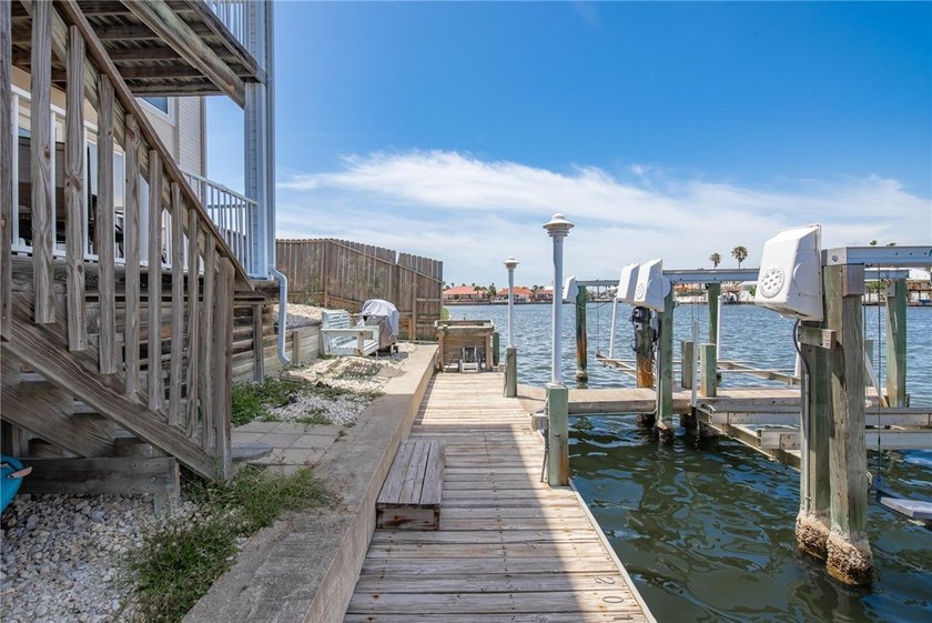 WELCOME TO ISLAND PARADISE CONDOMINIUMS...an intimate 3-story - photo 33