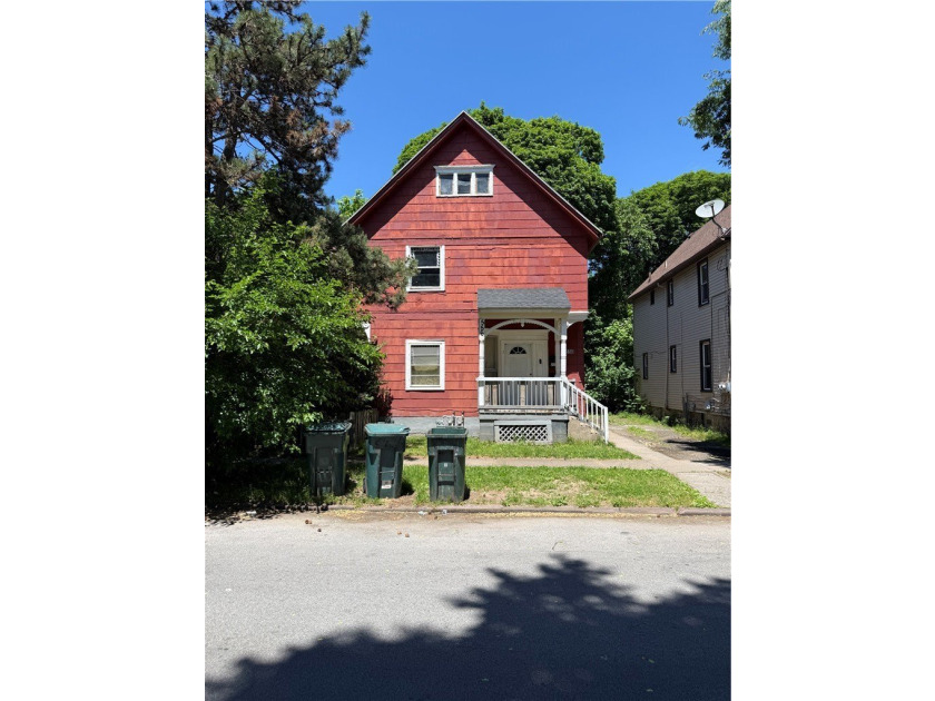 Solid income-producing investment opportunity! This fully - photo 4