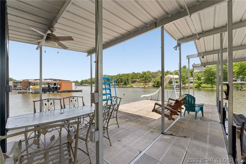 Lakefront living at its finest on the 84 MM! Welcome to 23069 - photo 5