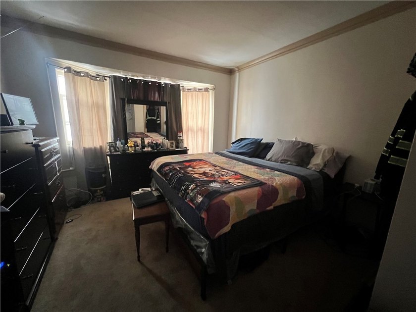 Turnkey investment opportunity! This fully occupied duplex at - photo 7