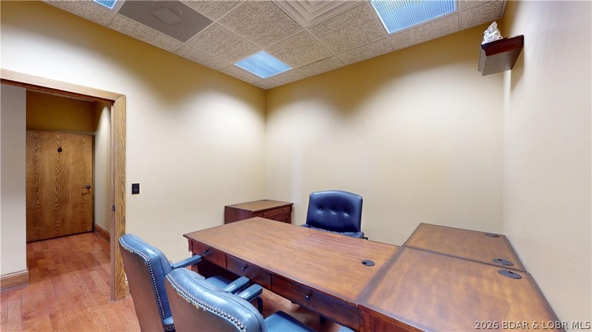 Discover an exceptional opportunity to purchase office space in - photo 4