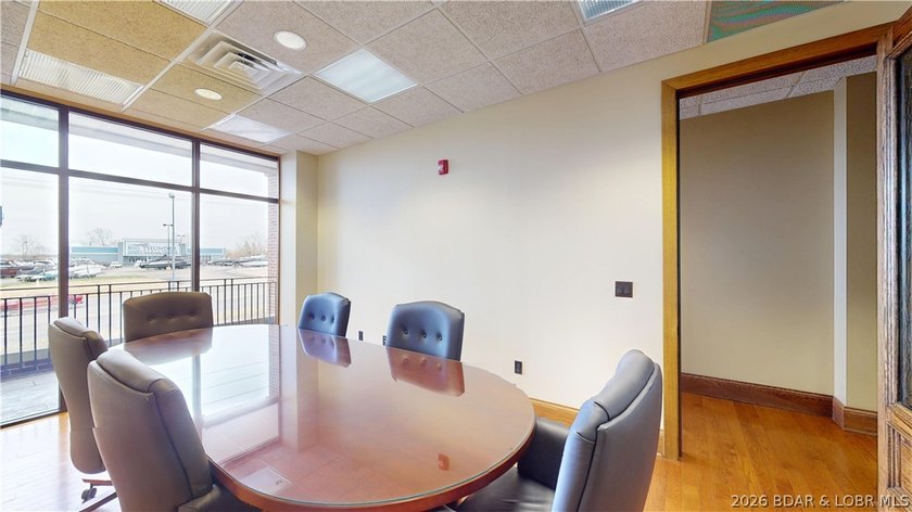 Discover an exceptional opportunity to purchase office space in - photo 5