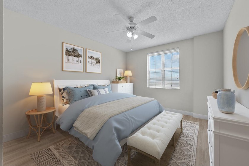 Freshly Updated and Move-In Ready in the beautiful Montecito! - photo 11
