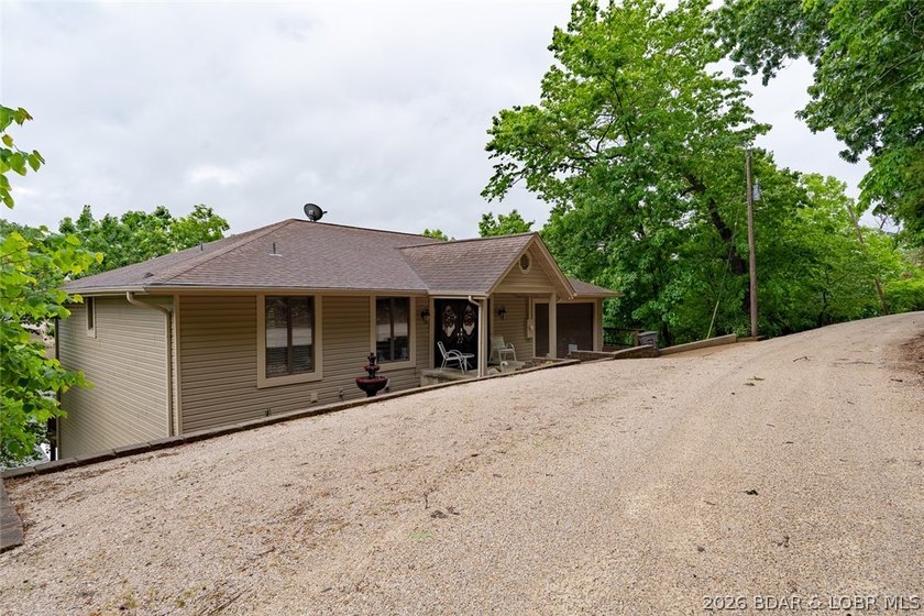 Luxury lake living meets exceptional value in sought-after Bogue - photo 4