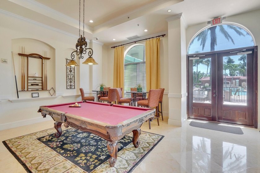 Freshly Updated and Move-In Ready in the beautiful Montecito! - photo 28