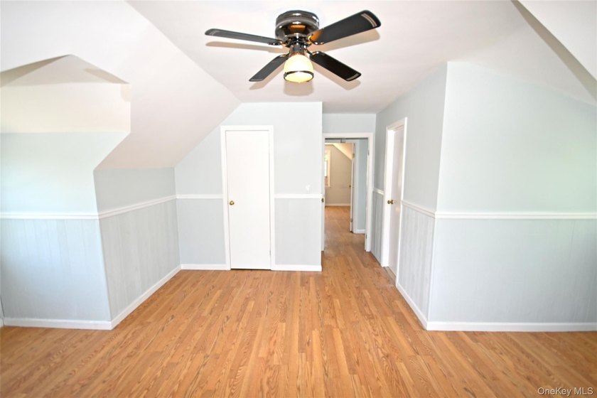 Spacious 4-Bedroom, 2-Bath Home in the Heart of Wantagh Welcome - photo 36