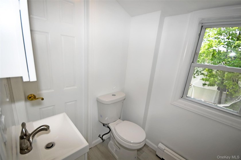 Spacious 4-Bedroom, 2-Bath Home in the Heart of Wantagh Welcome - photo 39