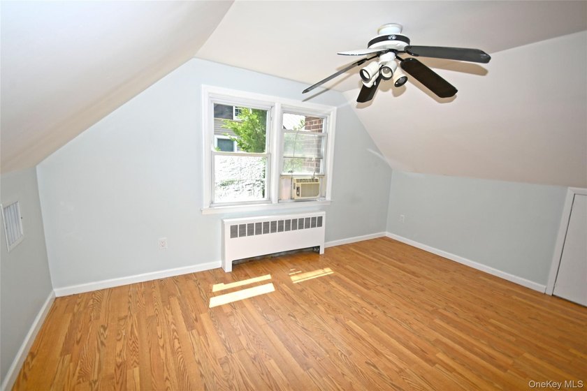 Spacious 4-Bedroom, 2-Bath Home in the Heart of Wantagh Welcome - photo 48