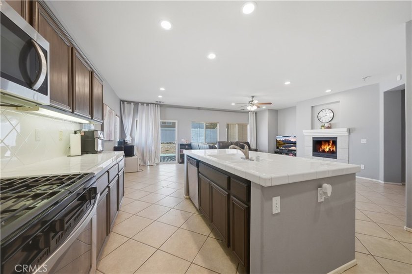 Mountain Views - Gated Community - Room for a Pool. Welcome to - photo 11