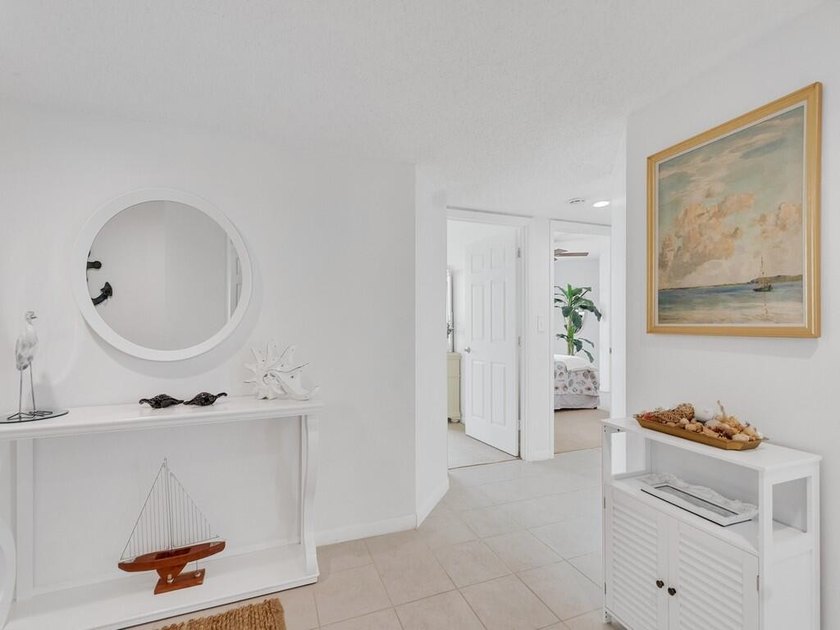 Expansive ocean and lagoon views from every room in this direct - photo 26