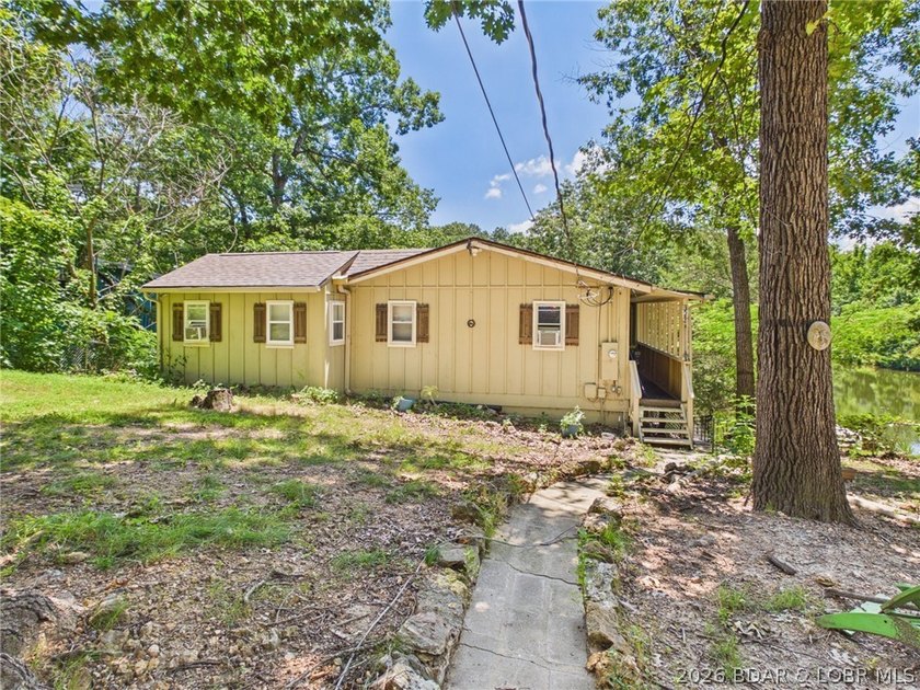 Rare waterfront opportunity on a private interior fishing lake - photo 6