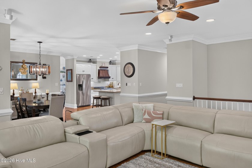Welcome to this exceptional custom home in the prestigious Jones - photo 9