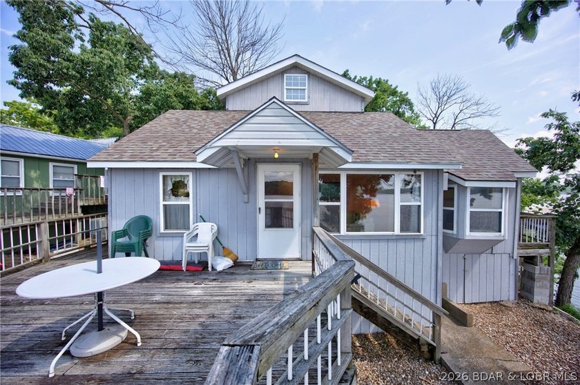 Welcome to 1146 Stoddard Lane, where breathtaking main channel - photo 3