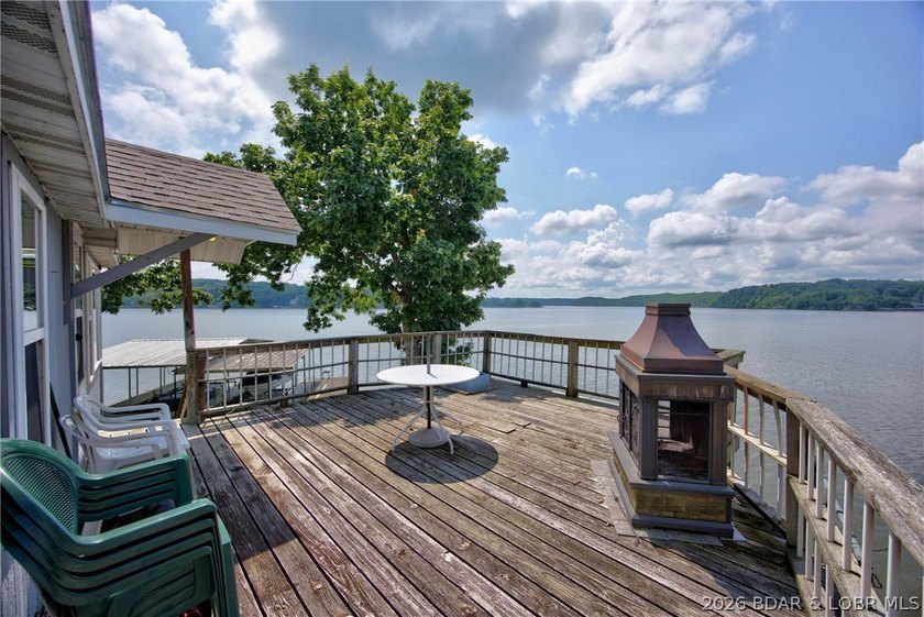 Welcome to 1146 Stoddard Lane, where breathtaking main channel - photo 5