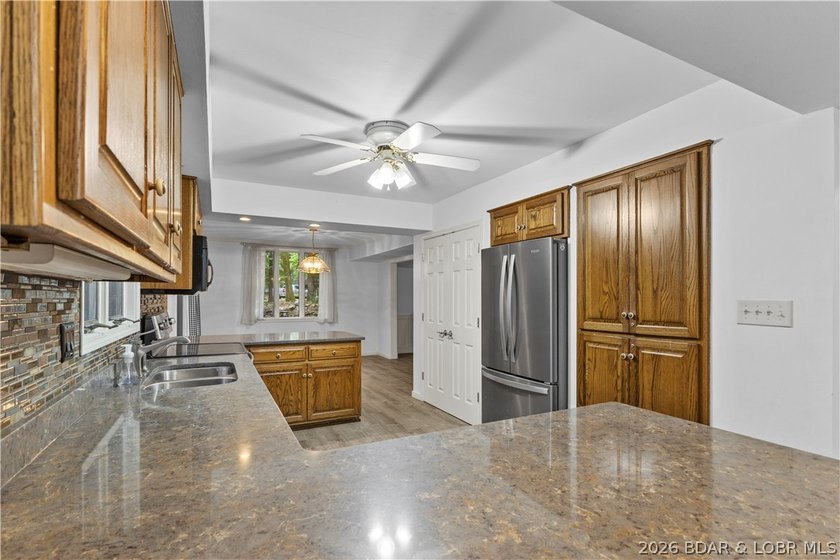 Welcome home in the beautiful Tan-Tar-A Estates/Margaritaville - photo 6