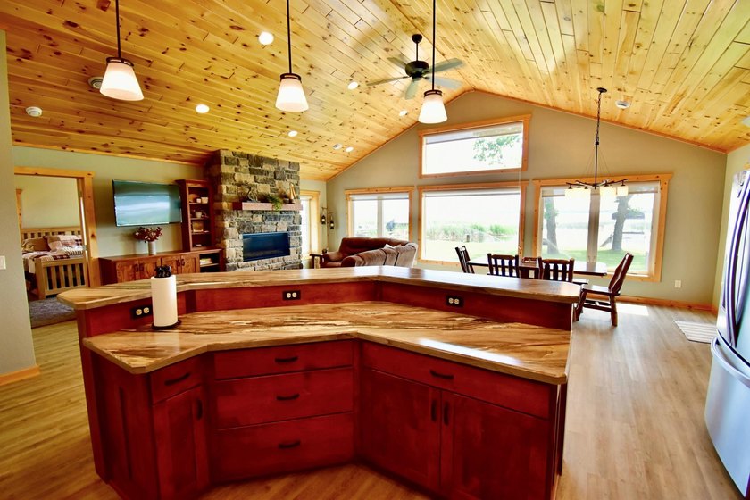 Imagine waking each morning to shimmering water, sipping coffee - photo 6