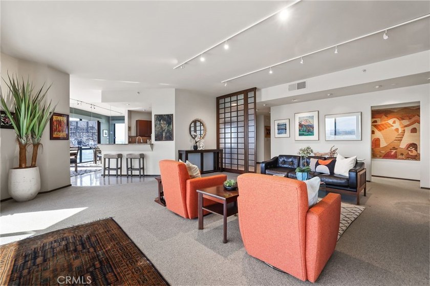 Welcome to 1310 E. Ocean Blvd, #1604! This meticulously - photo 8
