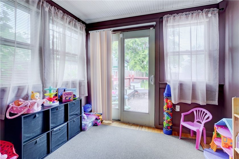 Welcome to 22 Ross Street! This well-maintained 3-bedroom, 1 - photo 7