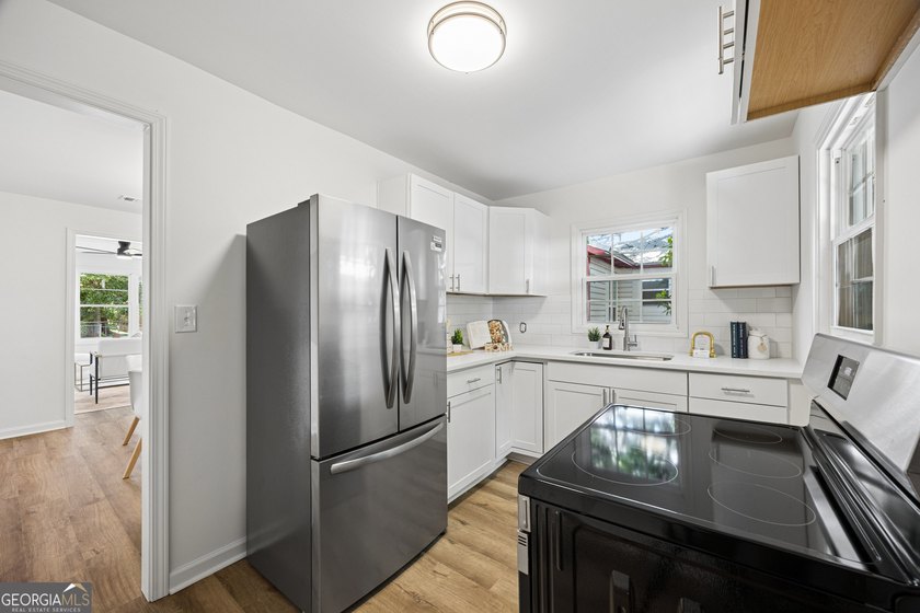 Seller is willing to pay $5,000 in closing costspletely - photo 11