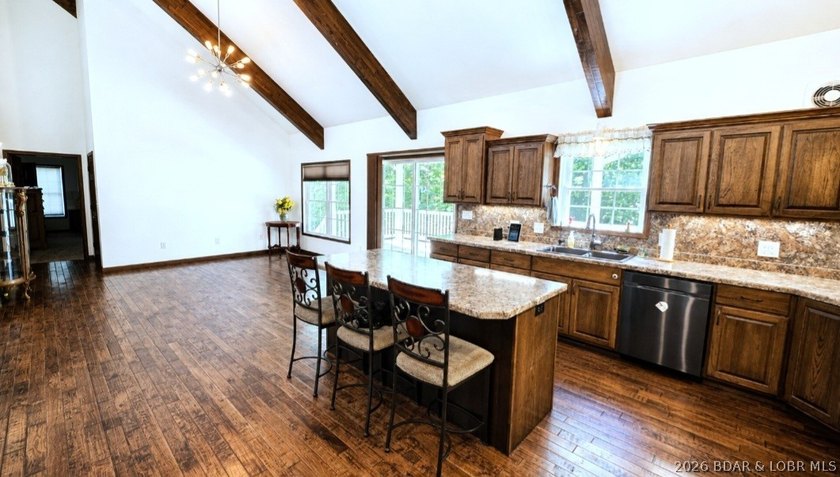 Lakefront Oasis! Discover this exceptional 5,200+ sq ft custom - photo 4