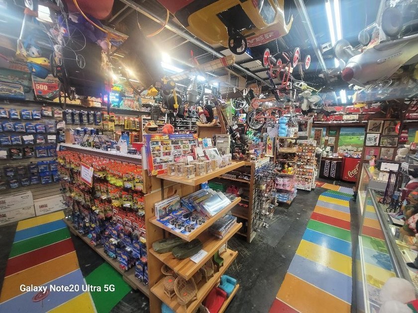 Fabulous 25-Year opportunity to purchase ''PRIME'' commercial - photo 12