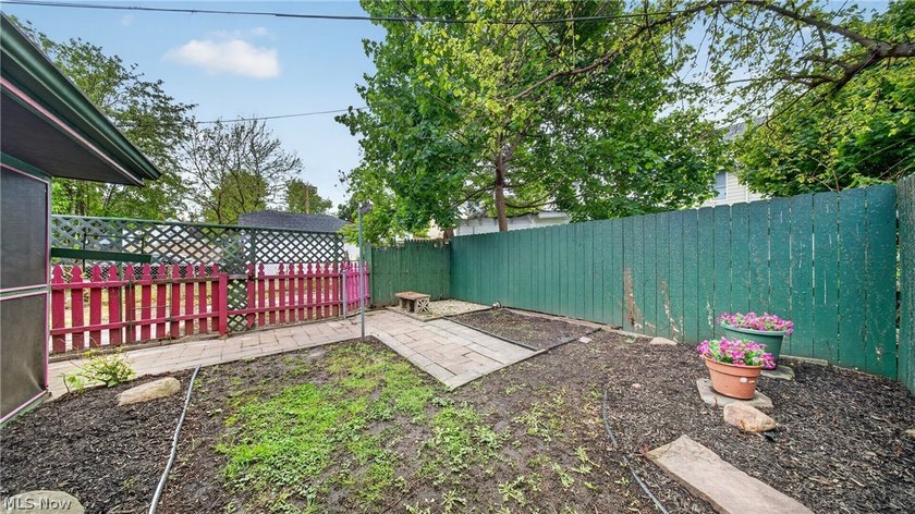 Not your typical cookie-cutter home. This 3-bedroom property is - photo 30