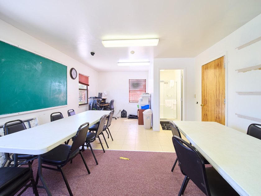 Large 3915 Sf General Commercial Building In The Heart of - photo 30