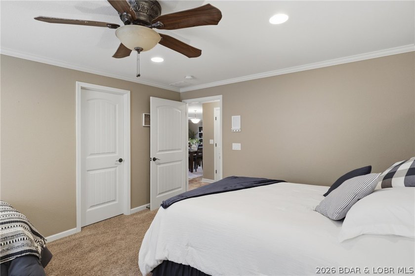 Don't miss this beautiful 1,800 sq. ft. furnished lakefront - photo 9