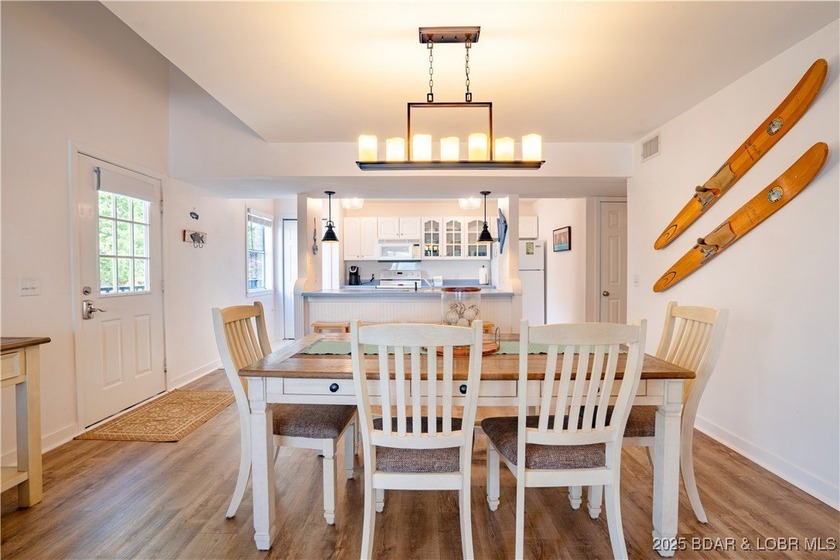 Experience the best of lakeside living in this unique property - photo 13