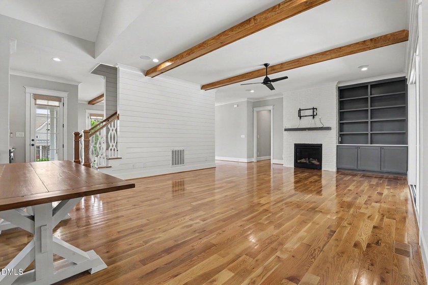 Former 2019 Parade of Homes Gold Winner, this exceptional modern - photo 16