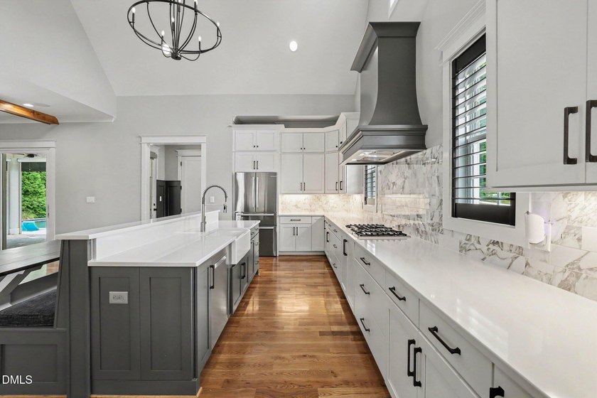 Former 2019 Parade of Homes Gold Winner, this exceptional modern - photo 21