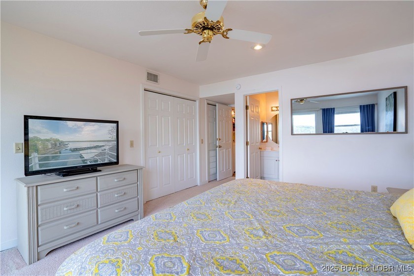 Experience the best of lakeside living in this unique property - photo 22