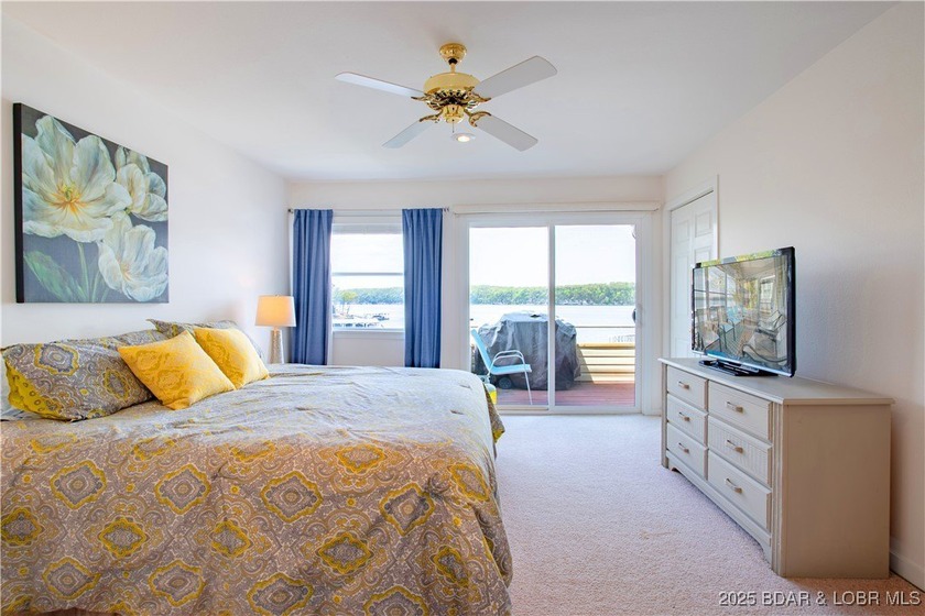 Experience the best of lakeside living in this unique property - photo 23