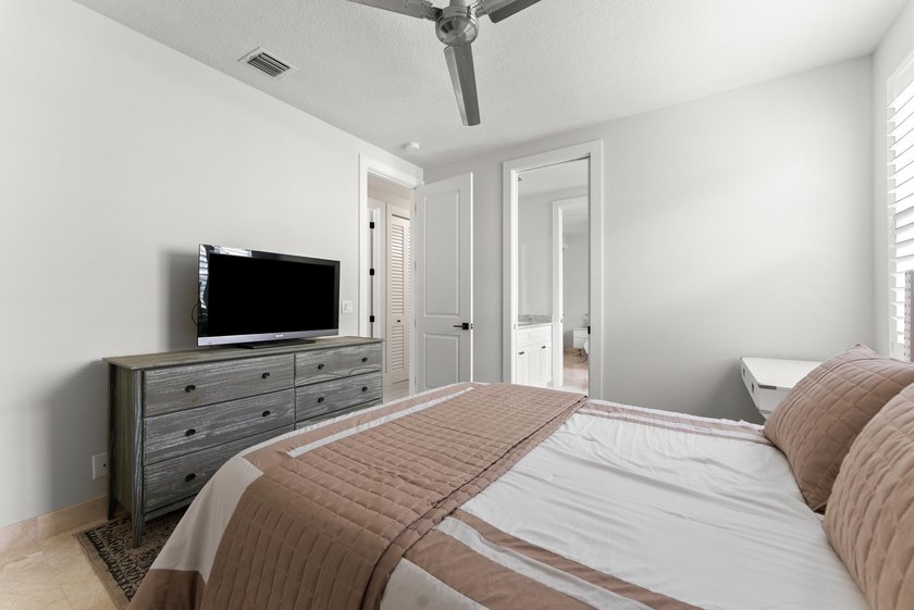 Ironhorse is a prestigious community of 324 homes built around - photo 37