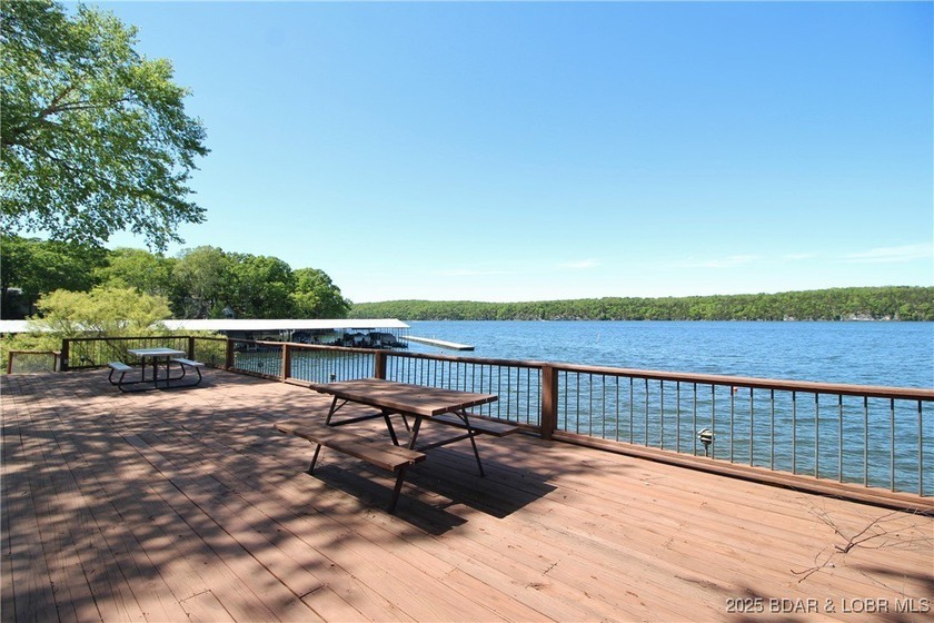 Experience the best of lakeside living in this unique property - photo 47