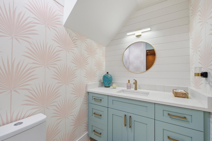 Beautiful 3-bedroom, 3.5-bath townhome on intercoastal located - photo 23