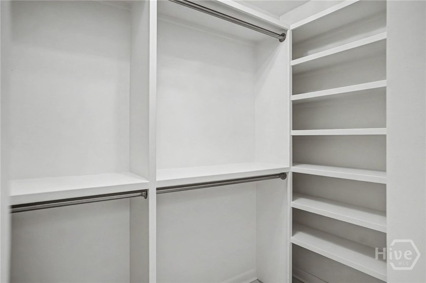 Welcome to effortless, maintenance-free living in The Landings - photo 31