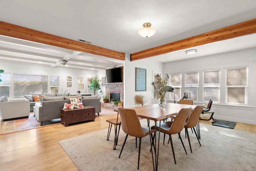 Turnkey multi-unit investment opportunity in a convenient - photo 23