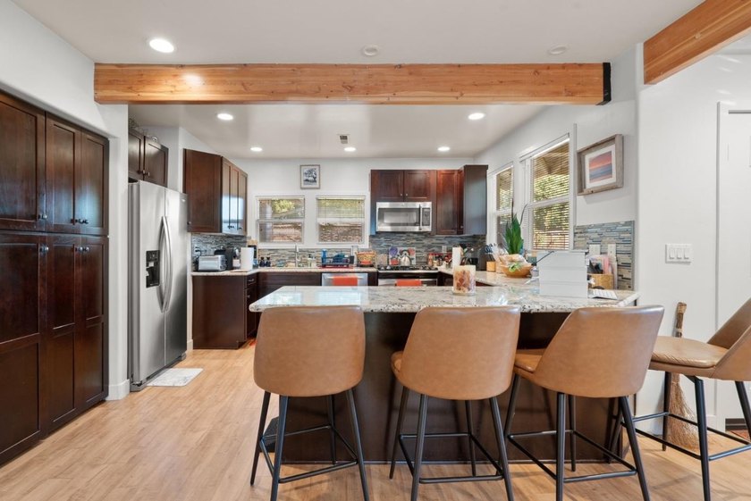 Turnkey multi-unit investment opportunity in a convenient - photo 24