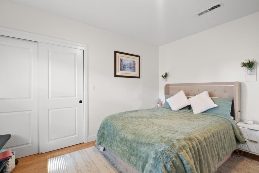 Turnkey multi-unit investment opportunity in a convenient - photo 33