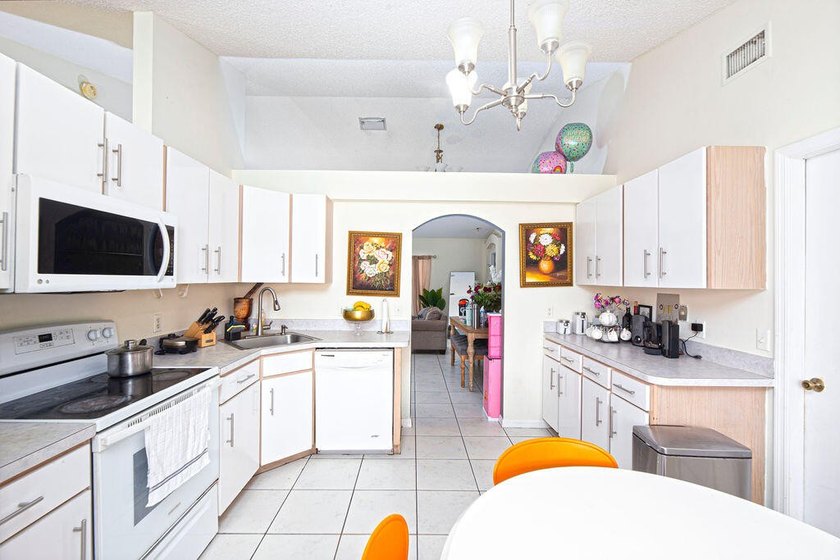 Seller offering up to $5,000 toward buyer closing costs! Welcome - photo 15