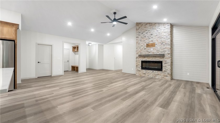 This newly constructed home showcases exceptional craftsmanship - photo 6