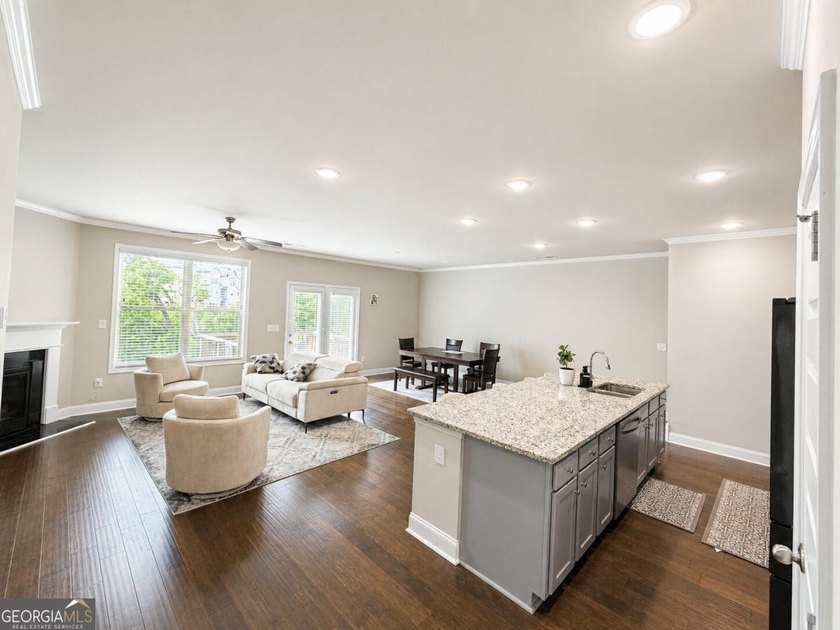 Experience modern luxury and effortless living at 2235 Manor - photo 26